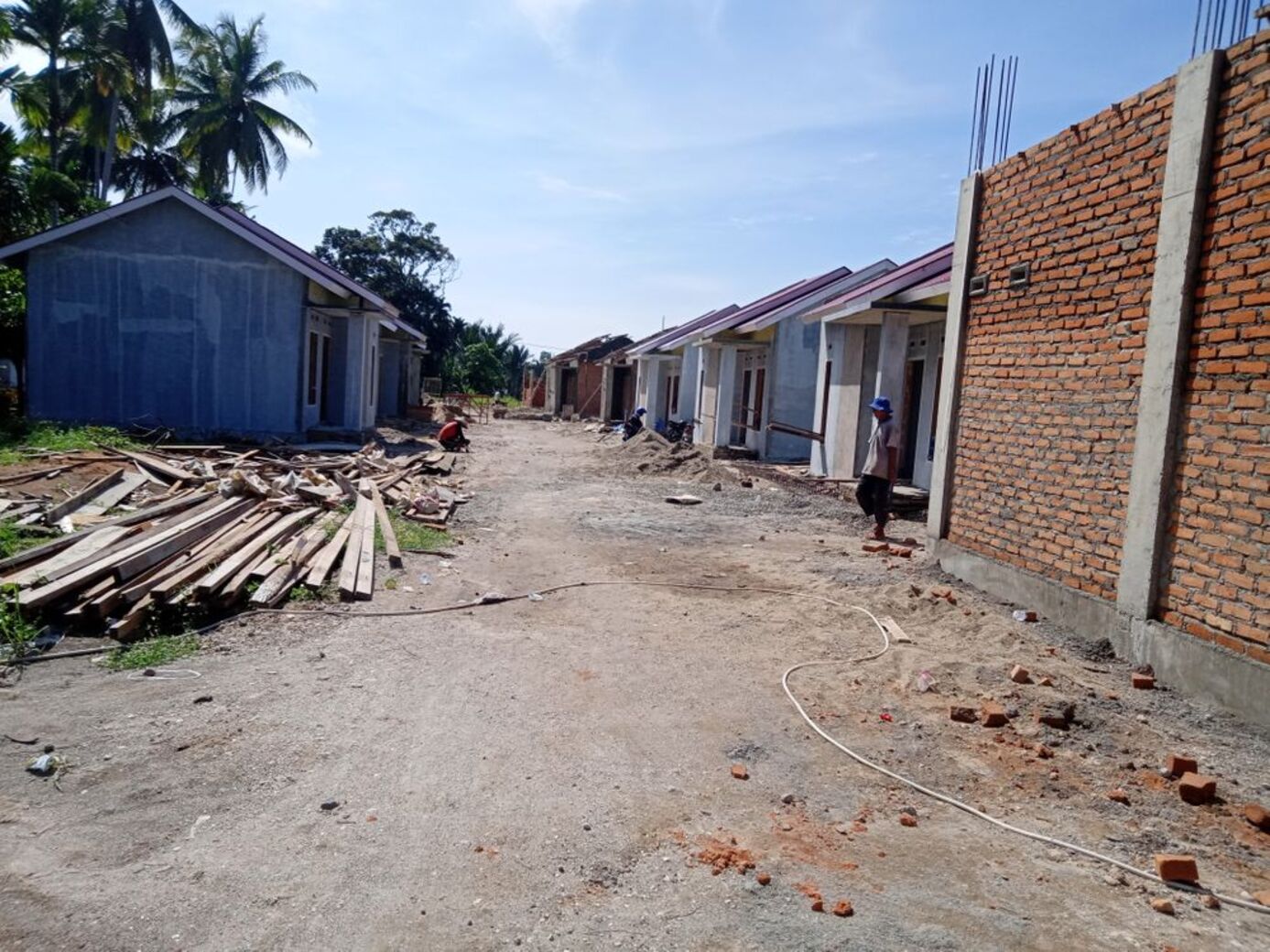 fotoTengah-1612491776651-14754